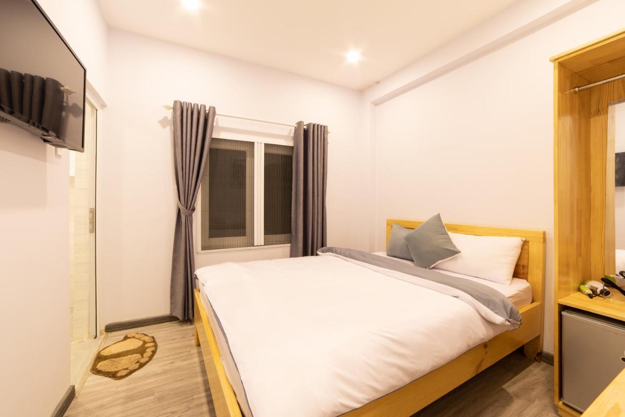 Hanz Hotel Pham Hong Thai Dalat Exteriör bild