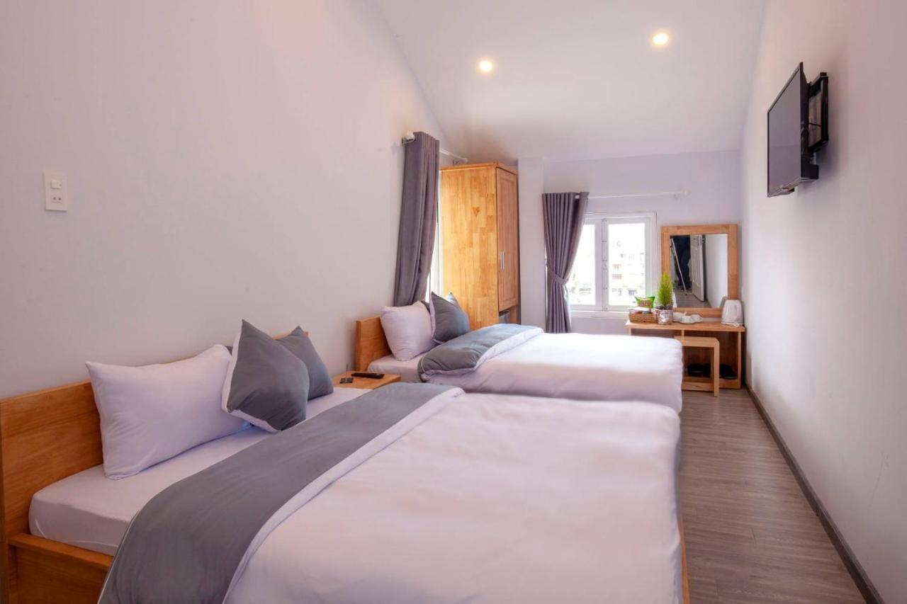 Hanz Hotel Pham Hong Thai Dalat Exteriör bild